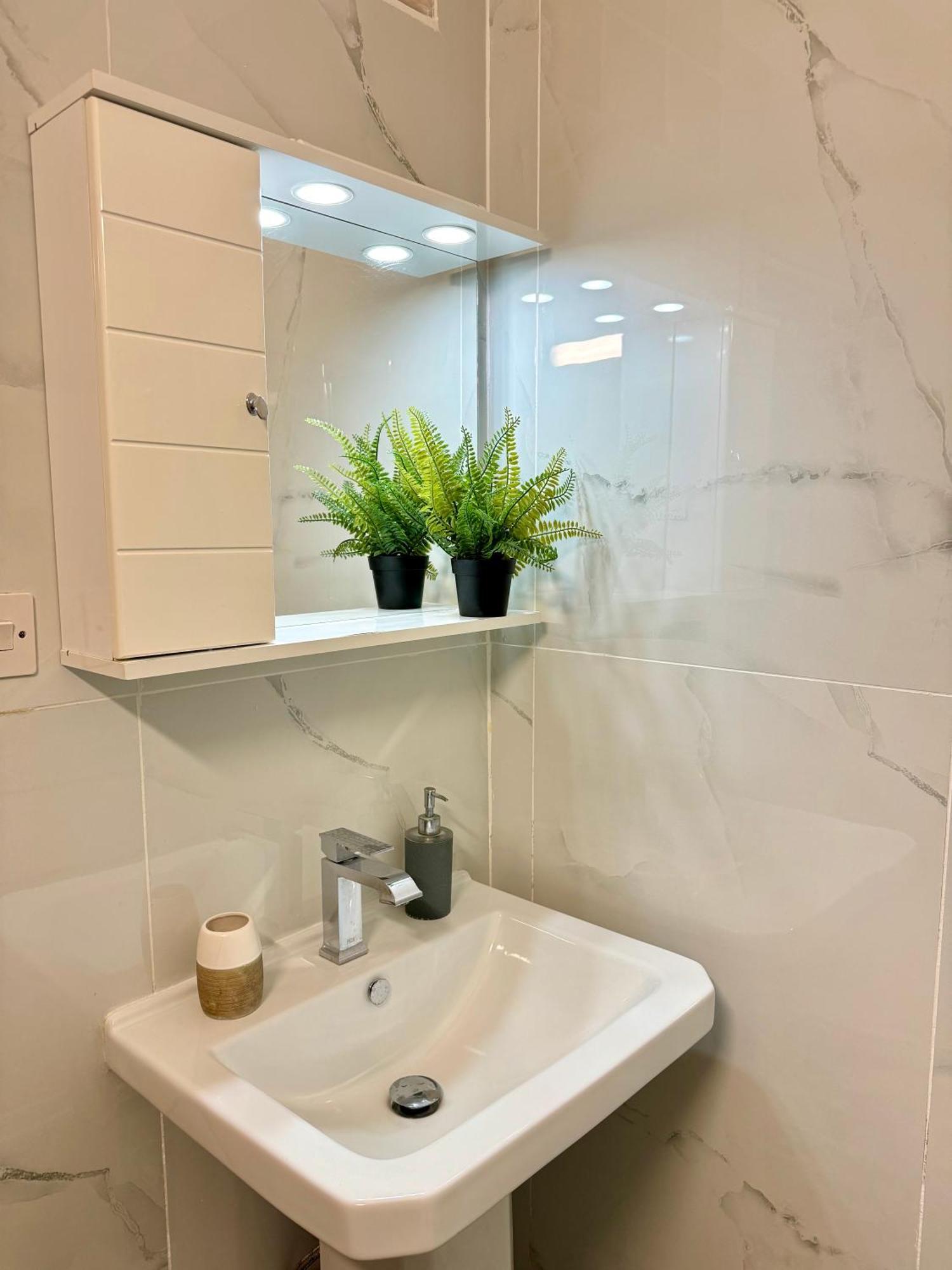 Apartament Dub House Pafos Zewnętrze zdjęcie